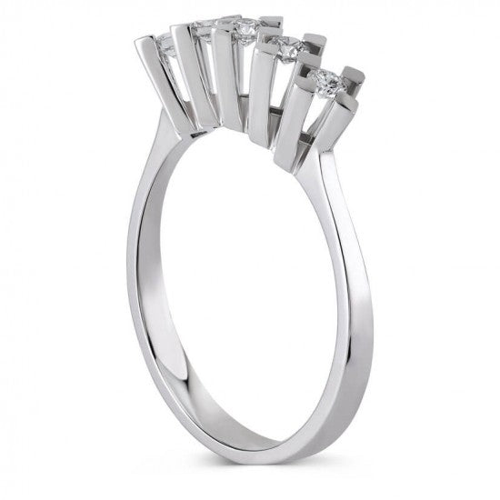 Пръстен с пет диаманта 0.20ct. от бяло злато.